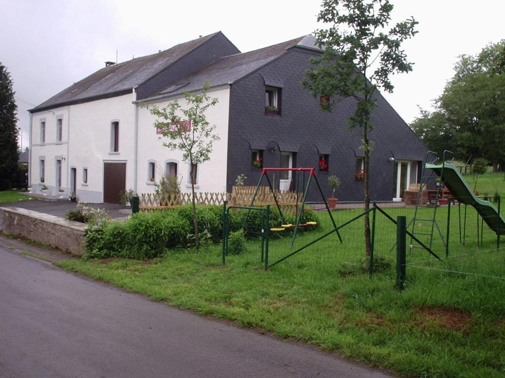 Gites "Les Framboisiers" Neufchateau Ngoại thất bức ảnh