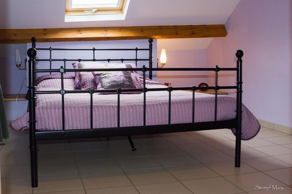 Gites "Les Framboisiers" Neufchateau Phòng bức ảnh