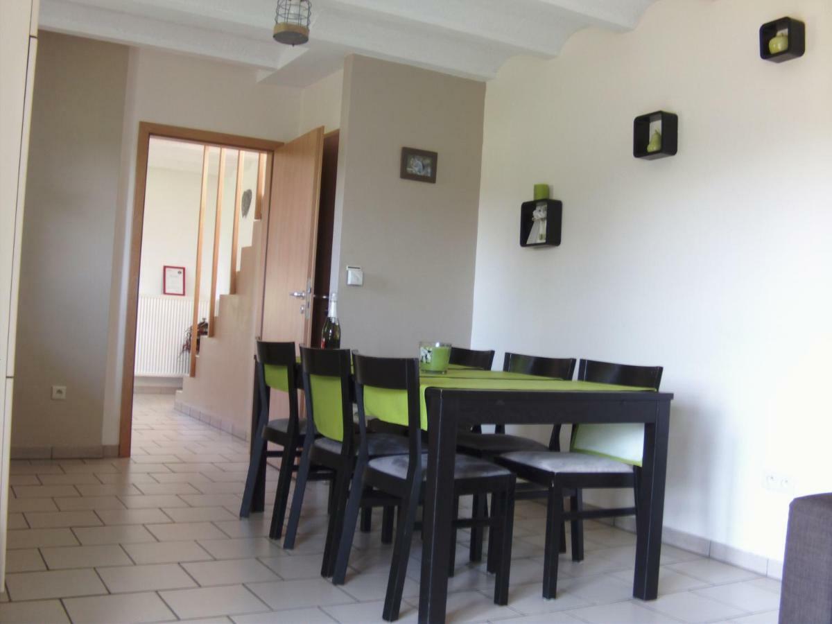 Gites "Les Framboisiers" Neufchateau Ngoại thất bức ảnh